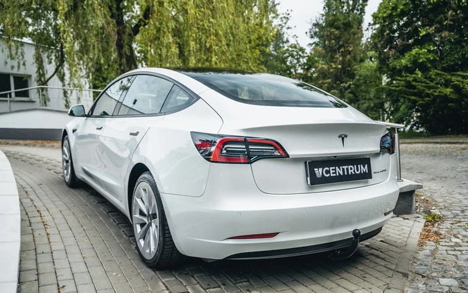 Tesla Model 3 cena 179900 przebieg: 40200, rok produkcji 2021 z Suwałki małe 121